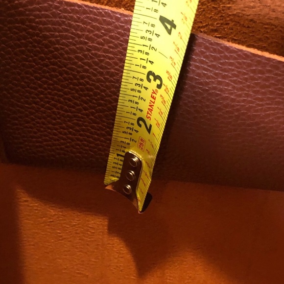 VINCE CAMUTO Tumbled Brown Vegan Leather With Black Stripe Tote Bag Carryall - Picture 16 of 17